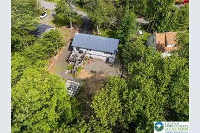 1533 Black Birch Way, Coolbaugh Twp, PA 18466 - Photo 12