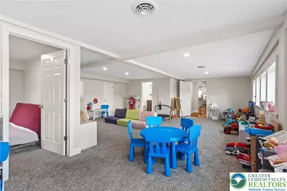 521 Greenview Drive, Hamilton Twp, PA 18353 - Photo 14