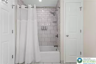 521 Greenview Dr, Hamilton Twp, PA 18353 - Photo 32