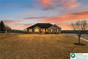 3338 Spring Valley Rd, Washington Township, PA 18080 - Photo 2