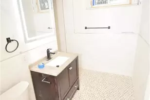 312 March St, Easton, PA 18042 - Photo 8