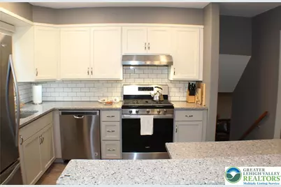 1925 Troxell Street, Hanover Twp, PA 18109 - Photo 26
