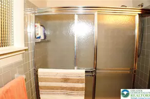 1925 Troxell St, Hanover Twp, PA 18109 - Photo 46