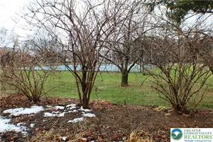 1925 Troxell St, Hanover Twp, PA 18109 - Photo 12