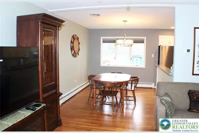 1925 Troxell Street, Hanover Twp, PA 18109 - Photo 24