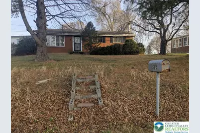 570 Georgetown Road, Lower Nazareth Twp, PA 18064 - Photo 4