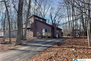 15 Hilltop Cir, Middle Smithfield, PA 18302 - Photo 1