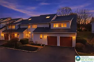 9 Aspen Ct, Forks Twp, PA 18040 - Photo 2