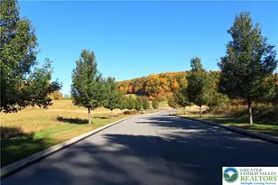 2212 S Melrose Ln, Salisbury Township, PA 18015 - Photo 2