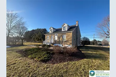 6450 Sullivan Trail, Plainfield Township, PA 18091 - Photo 4