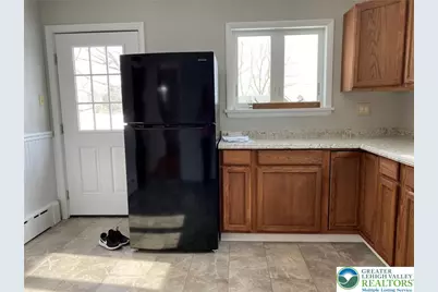 6450 Sullivan Trail, Plainfield Township, PA 18091 - Photo 8