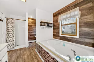 124 Garibaldi Ave, Roseto Boro, PA 18013 - Photo 28