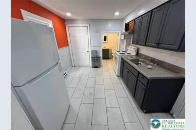 420 E Court Street, Allentown City, PA 18109 - Photo 6