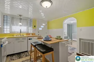 229 W High St, Nesquehoning Boro, PA 18240 - Photo 8