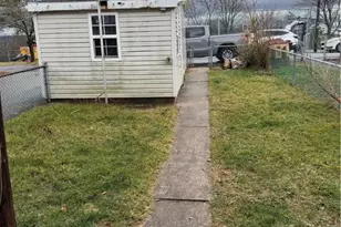 219 Linden St, Minersville Boro, PA 17954 - Photo 2