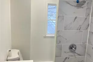 215 E Cherry St, Shenandoah Boro, PA 17976 - Photo 14