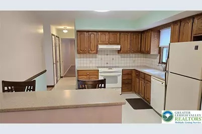 611 Buckingham Drive, Northampton Boro, PA 18067 - Photo 6