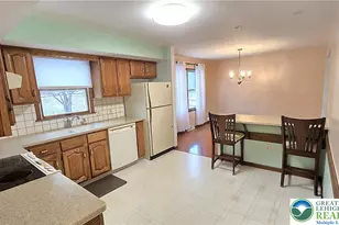 611 Buckingham Dr, Northampton Boro, PA 18067 - Photo 4