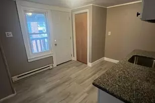 208 W Patterson St, Lansford, PA 18232 - Photo 4