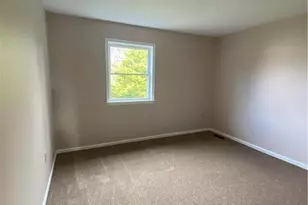 207 Stephanie Dr, Palmer Twp, PA 18045 - Photo 10