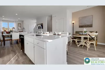 8217 Alexander Court, Breinigsville, PA 18031 - Photo 10