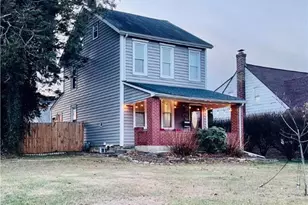 302 N 2nd St, Emmaus Boro, PA 18049 - Photo 2