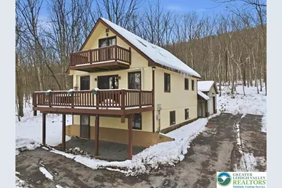 704 Rainbow Terrace, Polk Twp, PA 18330 - Photo 2