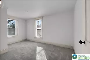 2322 N Lehigh Ave, Whitehall Twp, PA 18052 - Photo 30