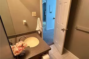 4178 Cartier, South Whitehall Twp, PA 18104 - Photo 44