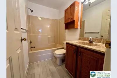 210 Canal Park, Easton, PA 18042 - Photo 8