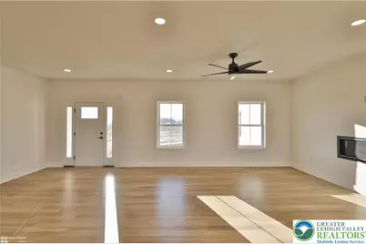 464 Long Lane Road, Lehigh Township, PA 18088 - Photo 10