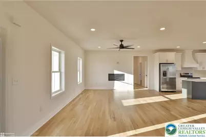 464 Long Lane Road, Lehigh Township, PA 18088 - Photo 8