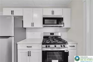 109 N Sixth St, Emmaus Boro, PA 18049 - Photo 18