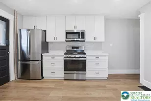 264 10th Ave, Bethlehem City, PA 18018 - Photo 12