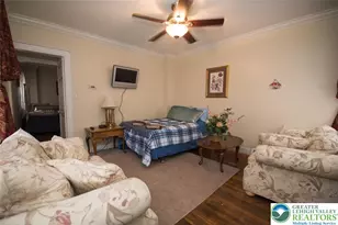 706 E 5th St, Bethlehem City, PA 18015 - Photo 4