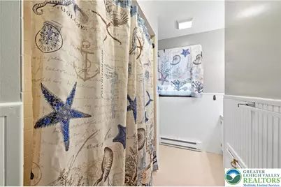 3006 Beddall Street, Slatington Boro, PA 18080 - Photo 12