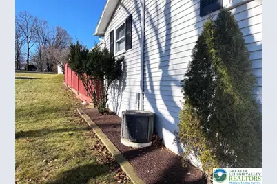 9 W Jewel Street, Roseto Boro, PA 18013 - Photo 24