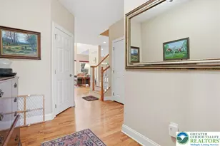 942 Greenhouse Dr, Bethlehem City, PA 18017 - Photo 6