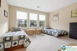 942 Greenhouse Dr, Bethlehem City, PA 18017 - Photo 32