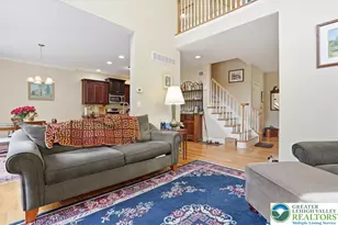 942 Greenhouse Dr, Bethlehem City, PA 18017 - Photo 10