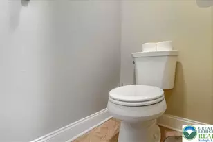 942 Greenhouse Dr, Bethlehem City, PA 18017 - Photo 26