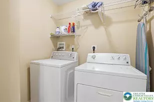 942 Greenhouse Dr, Bethlehem City, PA 18017 - Photo 28