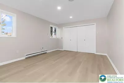 1290 Country Club, Lower Macungie Twp, PA 18106 - Photo 14