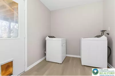 1290 Country Club, Lower Macungie Twp, PA 18106 - Photo 18