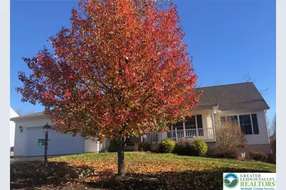 317 Golden Oaks Drive, Kidder Twp N, PA 18661 - Photo 4