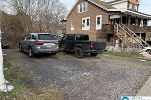 81 Hunter St, Tamaqua, PA 18252 - Photo 12