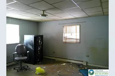 414 Turkey Ridge Road, Upper Mt Bethel Twp, PA 18343 - Photo 16