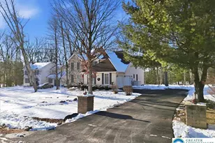 161 Escoll Dr, East Stroudsburg, PA 18301 - Photo 4