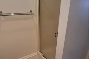 1607 Briarwood Ln, Bethlehem Township, PA 18020 - Photo 10