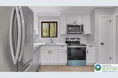 7198 Rimrock Drive, Coolbaugh Twp, PA 18466 - Photo 10